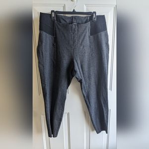 Lane Bryant Women's Rayon Blend Gray Active Stretch Leggings Size 20